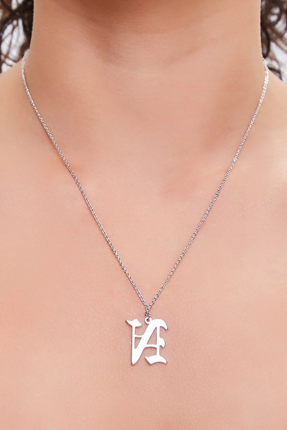 Initial Pendant Chain Necklace - Image 20