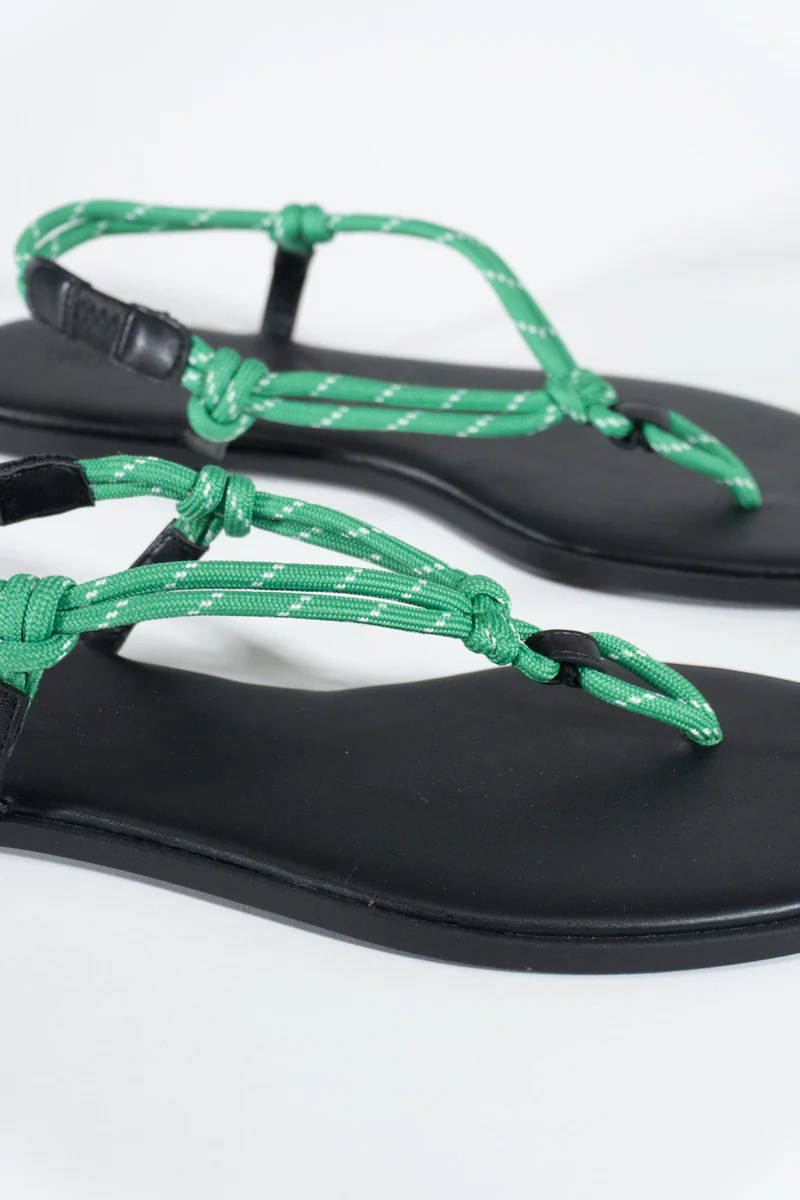 Braided Strap Faux Leather Flip-Flops - Image 4