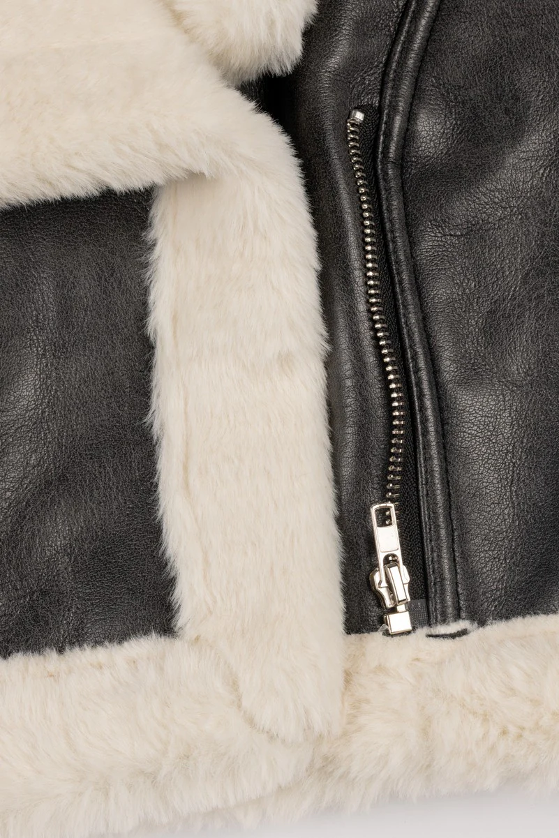 Cropped Faux Leather & Shearling Moto Jacket - Image 5